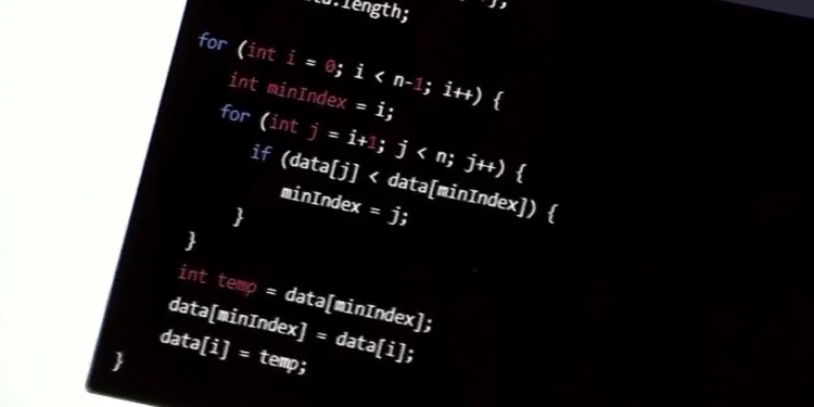 ¿Debería prohibirse el ChatGPT en las escuelas K-12 de RI?