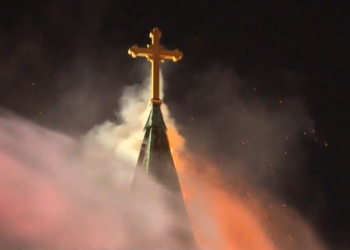 Se investiga si el incendio de la iglesia de Massachusetts fue provocado