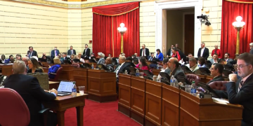 La Cámara de Representantes de RI aprueba la cobertura del aborto para trabajadoras estatales y beneficiarias de Medicaid