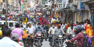 India supera a China como el país más poblado del mundo