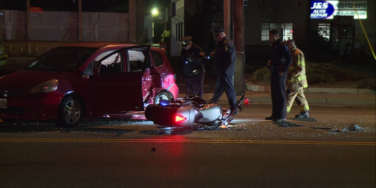 Muere un hombre de 31 años tras un accidente de moto en Warwick