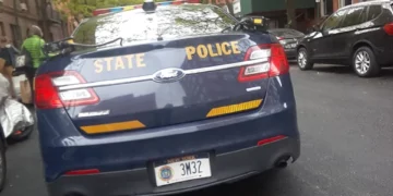 Bebé fue hallada muerta dentro del auto de sus padres en Nueva York