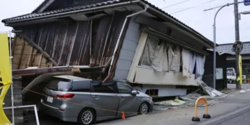Un fuerte terremoto sacude Japón y deja un muerto y 13 heridos
