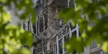 Ucrania derriba decenas de cohetes sobre Kiev en un ataque mortal