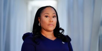 La fiscal de Georgia se defiende del intento de Trump de apartarla de la investigación electoral