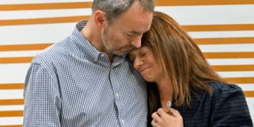 La familia del hombre de Colorado asesinado por la policía durante una crisis de salud mental obtiene un acuerdo de 19 millones de dólares