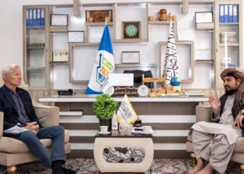 El jefe de la ayuda humanitaria afirma que los talibanes están de acuerdo en permitir que las mujeres reanuden el trabajo en la agencia en Kandahar