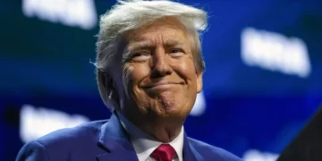 El 61% de los votantes de las primarias del Partido Republicano respaldan a Trump en una nueva encuesta