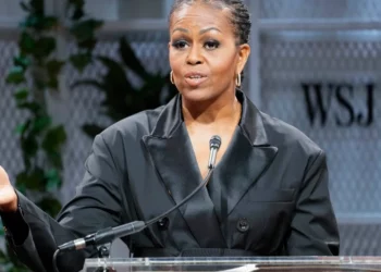 Michelle Obama lanza una empresa para mejorar la nutrición infantil