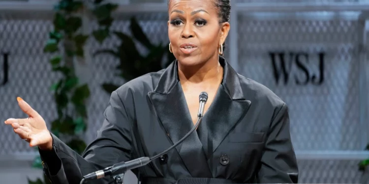 Michelle Obama lanza una empresa para mejorar la nutrición infantil