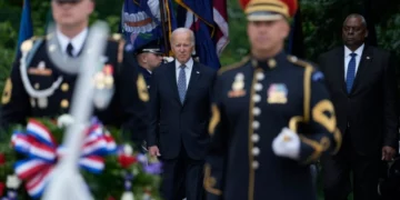Biden elogia en el Día de los Caídos a las generaciones de tropas estadounidenses que «se atrevieron a todo y lo dieron todo