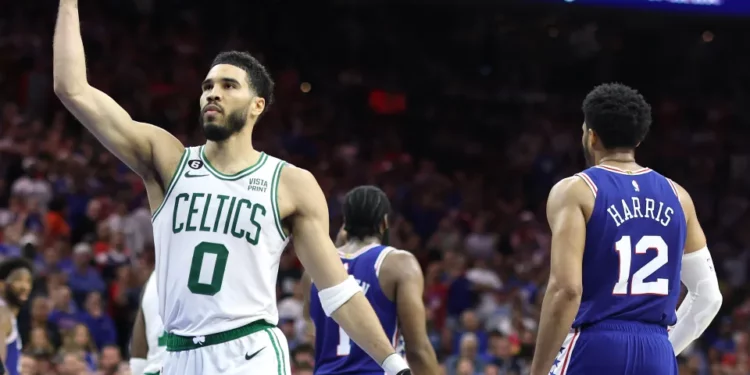 Boston Celtics se apoya en un magnífico cierre de Jayson Tatum para forzar el séptimo juego ante Philadelphia 76ers