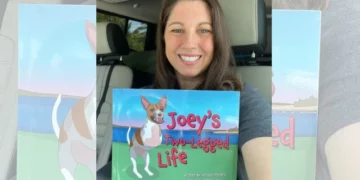 La vida a dos patas de Joey: El perro de RI, protagonista de un nuevo libro infantil