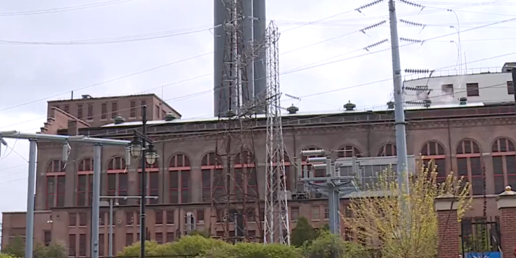 Providence deberá pagar 10 millones de dólares en un juicio por una central eléctrica