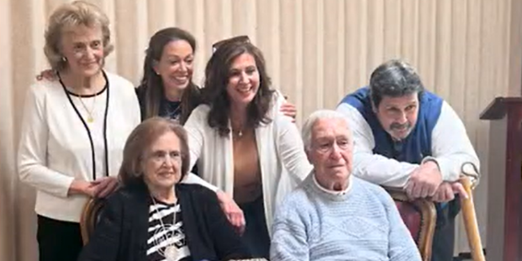 Un habitante de Rhode Island celebra su centenario