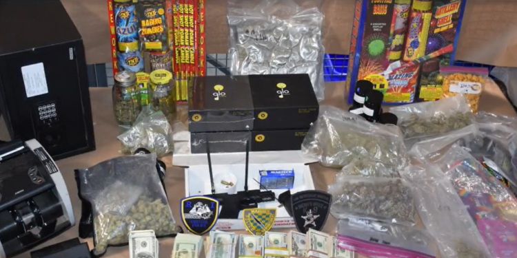 Un hombre de Warren acusado de vender THC a estudiantes