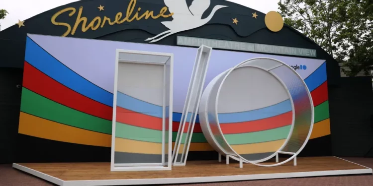 Google amplía su herramienta de inteligencia artificial, Bard, a 180 países y 40 idiomas