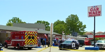 Mujer asesinada en un túnel de lavado de Fall River