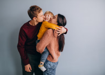 Así es como muchos padres dañan (sin darse cuenta) la autoestima de sus hijos