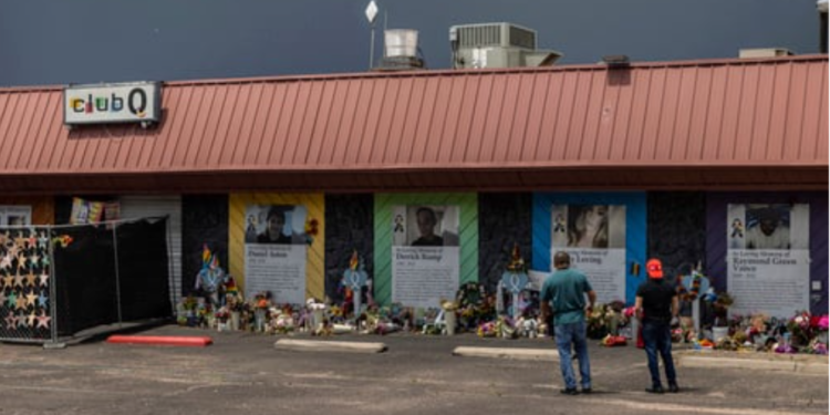 El sospechoso del ataque que mató a 5 personas en un club nocturno de Colorado Springs se declarará culpable