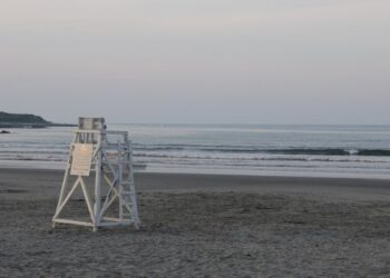 6 playas de RI cerradas al baño por alto nivel de bacterias