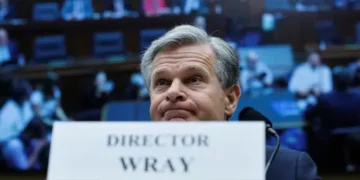 El director del FBI, Wray, testifica ante el Comité Judicial de la Cámara de Representantes