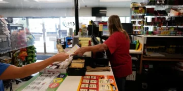 El bote de la lotería Mega Millions se acerca a los 1.000 millones de dólares antes del sorteo del viernes