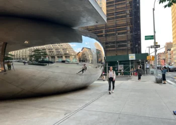 Ley que exige auditar inteligencia artificial en procesos de contratación entra en vigor en NYC