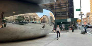 Ley que exige auditar inteligencia artificial en procesos de contratación entra en vigor en NYC