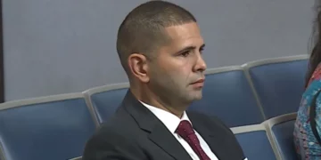 El vídeo de un agente dormido en las redes sociales abre una investigación en Providence