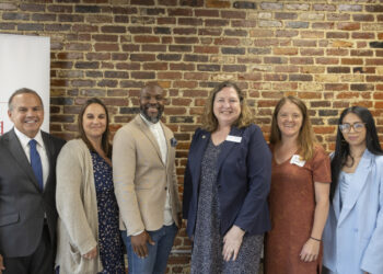 Las subvenciones mejorarán el rendimiento de los alumnos de las escuelas de Providence, Pawtucket, Newport y Central Falls