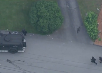 La policía detiene a un hombre tras 13 horas de enfrentamiento en Worcester