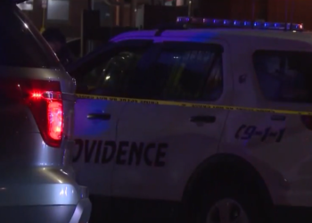 La demanda por el choque frontal a un motociclista contra la policía de Providence se dirige a la mediación