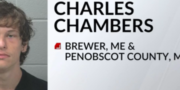 Un hombre de West Warwick fue detenido dos veces en Maine por robar coches