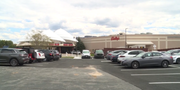 Mujer acusada de la muerte de un perro en un coche caliente en Bally’s Twin River