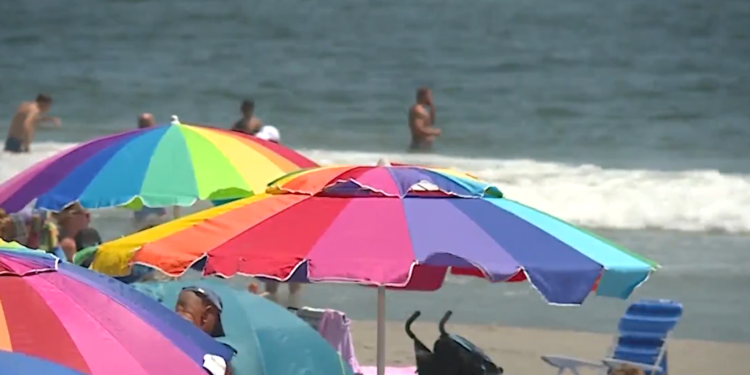 Identifican al buen samaritano que se ahogó intentando salvar a 2 nadadores