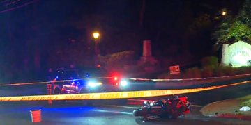 La policía identifica a la víctima del mortal accidente de moto de West Warwick