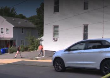 Un hombre muere apuñalado en Providence