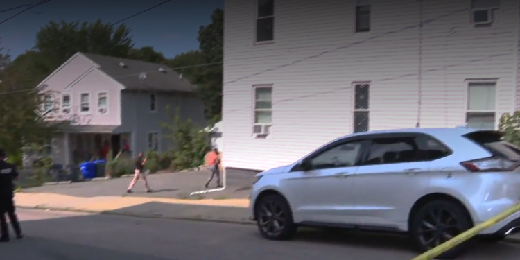 Un hombre muere apuñalado en Providence