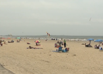 Golpes de calor y oleaje elevado, entre los riesgos de las condiciones meteorológicas actuales