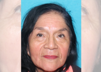 Alerta plateada para una mujer de 73 años de North Providence