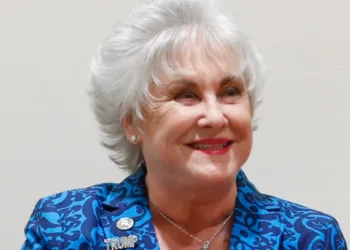 Más republicanos de Michigan acusados de ser falsos electores de Trump se declaran inocentes