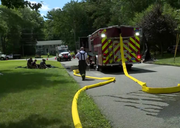 Evacuan 10 casas tras una fuga de gas en Norton