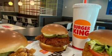 Empleado de Burger King recibe $400 mil dólares por trabajar 27 años sin faltas