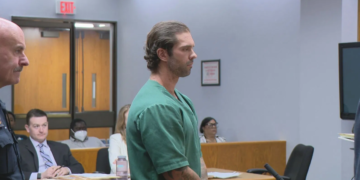 La policía de Tiverton acusada de abusos a menores tendrá una vista judicial