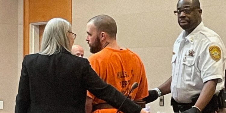 El padre de la niña desaparecida Harmony Montgomery insiste en que no mató a su hija