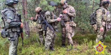 Las naciones de la OTAN, nerviosas, refuerzan la seguridad debido a los combatientes de Wagner que cruzan las fronteras en Bielorrusia