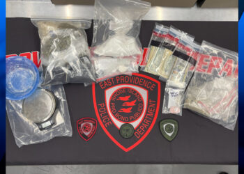 Un hombre de East Providence arrestado después de encontrarse drogas en su casa