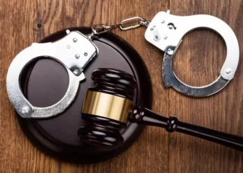 Un hombre de Johnston acusado de múltiples cargos de abuso sexual infantil