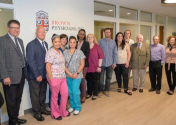 En el trabajo: Brown Surgical Associates contrata secretarias médicas